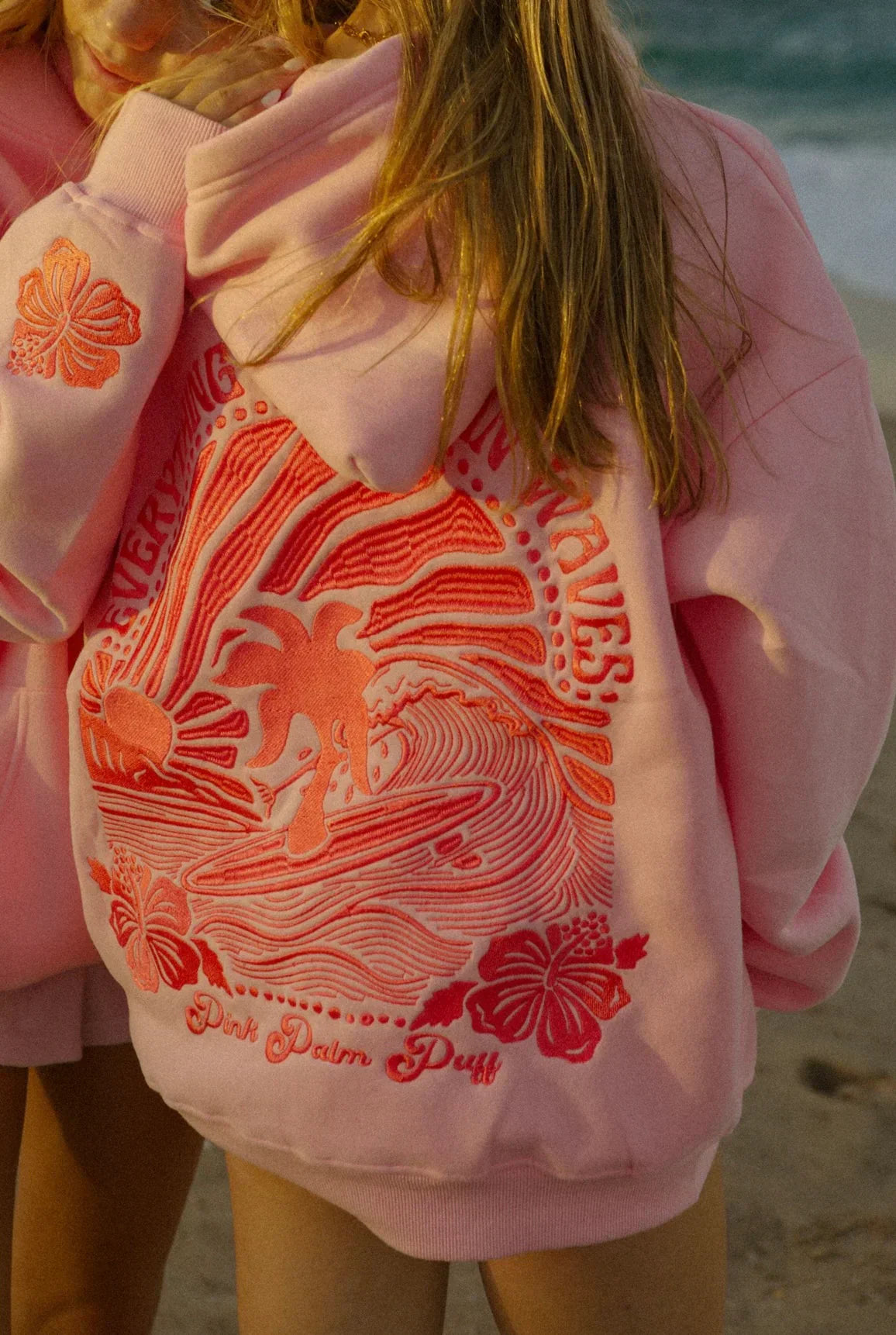 ZOVENTO™  |  Sunset Waves Hoodie