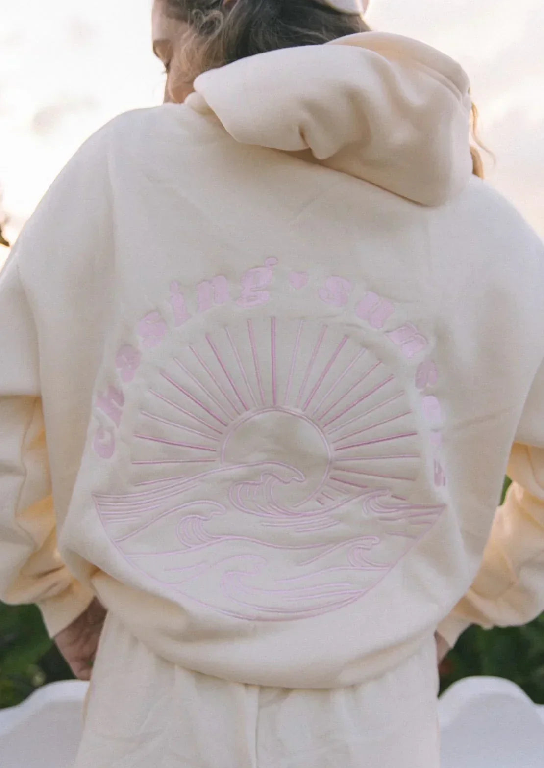 ZOVENTO™  |  Sunset Waves Hoodie